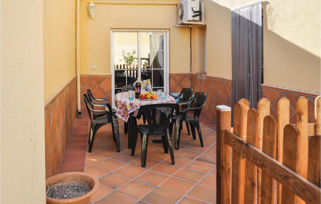Cozy Home In Olivares With Outdoor Swimming Pool 外观 照片